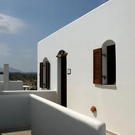 Apartment Niriides *