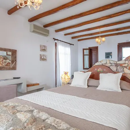 Niriides Apartment