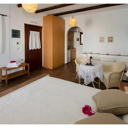 Apartment Niriides Pachaina